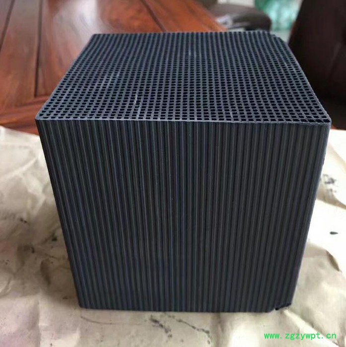 泽雨耐水蜂窝活性炭行业知识-衡阳蜂窝活性炭高温活化烧制而成-十堰蜂窝活性炭脱硫脱硝催化剂 喷涂行业耐水蜂窝活性炭批图7