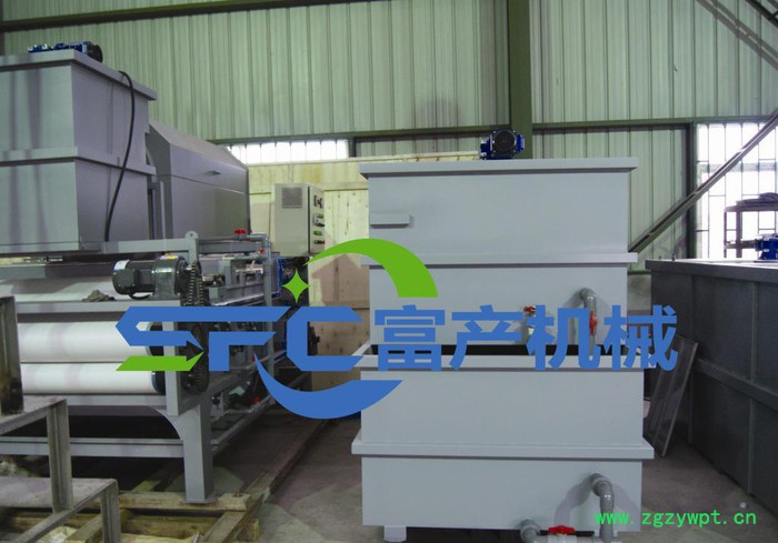 【上海富产】PL2-1000两槽自动粉体泡药机 一体化加药装置图3