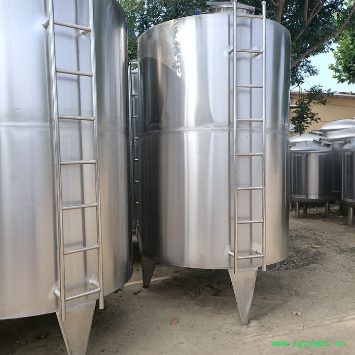 出售5吨 不锈钢储存罐，30吨发酵罐图7