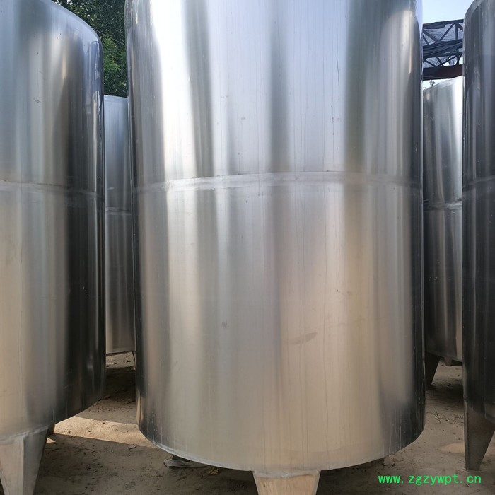 出售5吨 不锈钢储存罐，30吨发酵罐图6