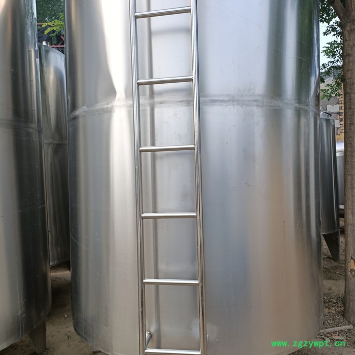出售5吨 不锈钢储存罐，30吨发酵罐图5