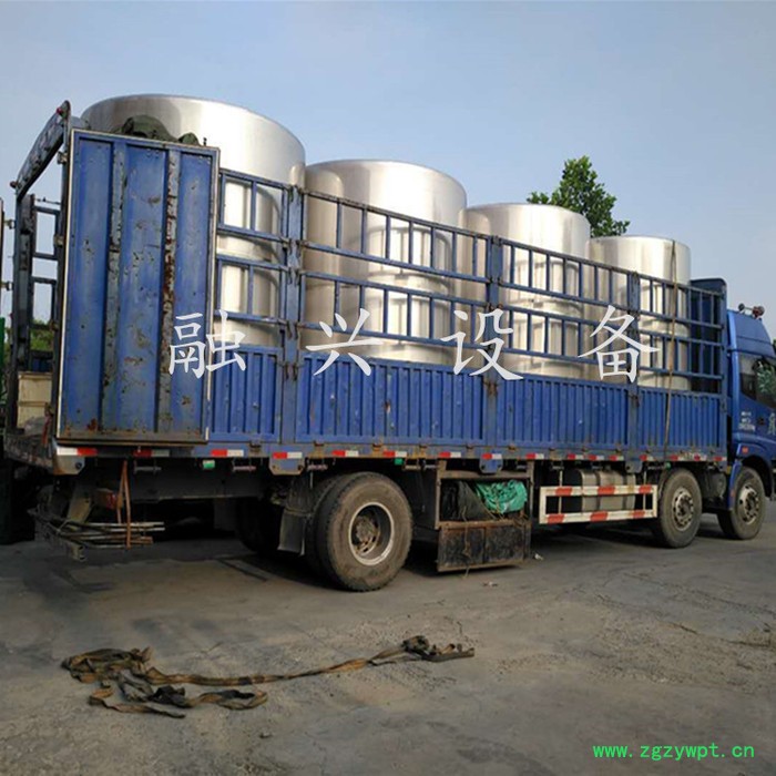 哈尔滨立式储酒罐价格 不锈钢酒容器厂家 葡萄酒发酵罐售价 白酒罐rongxing融兴图5