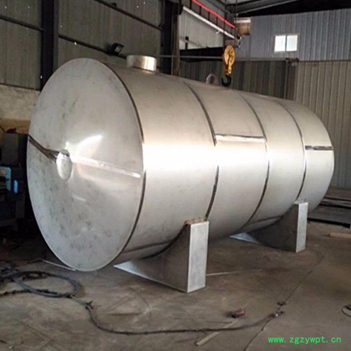 湖州酿酒设备 融兴小型酒坊酿酒设备供应 不锈钢酒罐 白酒造酒设备 果酒发酵罐 5吨10吨不锈钢酒罐图2