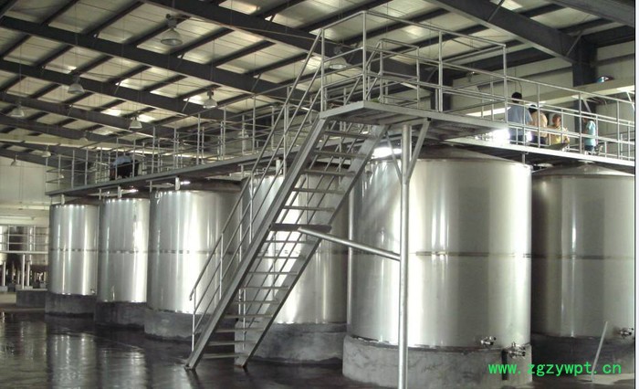 盛航 二手不锈钢搅拌罐现货   二手不锈钢罐型号齐全  不锈钢储罐 不锈钢发酵罐  不锈钢罐厂家图2