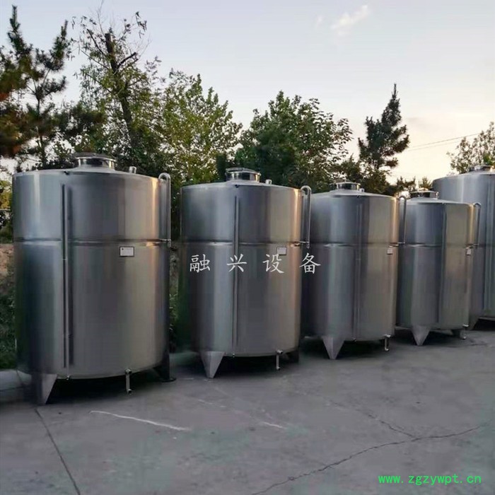 济宁大型酒厂验收储酒罐立式罐 烧酒设备 自走式打茬机现场制作 果酒发酵罐 酒罐图5