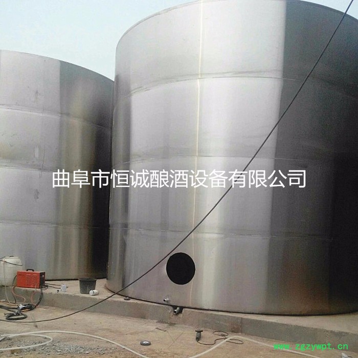 恒诚 酿酒设备  1吨立式发酵罐储酒罐 酒罐价格 ,酒罐厂家 不锈钢储酒罐 果酒发酵罐 价格面仪
