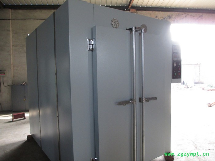 厂家供应大型工业烤箱、线路板烘干、塑胶五金烘箱、精密电子薄膜开关烘干机图2