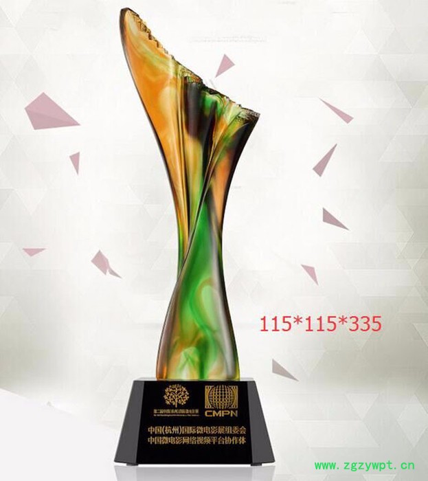 广州琉璃奖杯工厂定制大展宏图精鹰琉璃奖杯，琥珀色 琉璃奖杯制作 琉璃工艺品图7