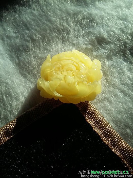 宏盛琥珀 天然鸡油黄蜜蜡琥珀100一克 花开富贵雕刻件10克以下图4