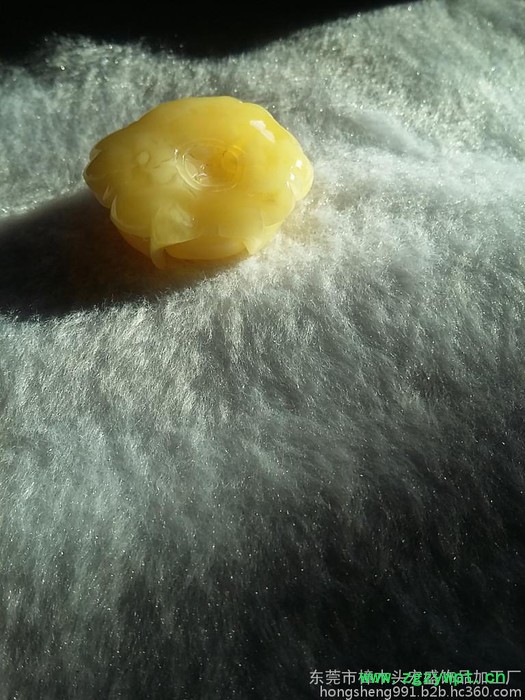 宏盛琥珀 天然鸡油黄蜜蜡琥珀100一克 花开富贵雕刻件10克以下图5