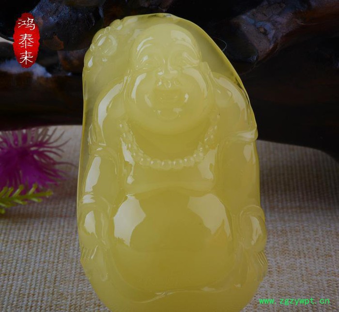 蜜蜡鸡油黄人物雕刻件 防辐射琥珀蜜蜡挂件 深圳大型琥珀图2