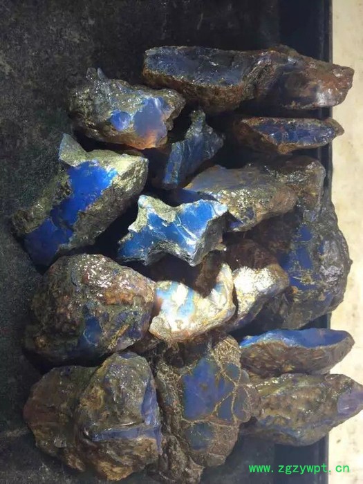 天然琥珀 多米蓝珀原石 北京现货  批发图2