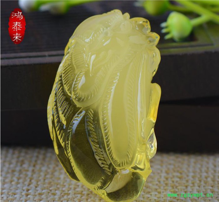 精致吉祥琥珀雕刻件鲤鱼 10克左右新蜜蜡吊坠 鸿泰来**图3