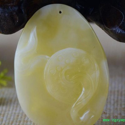 高品质蜜蜡吊坠 凤凰如意雕刻件14.6g工厂直销 鸿泰来琥珀