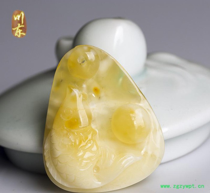 川东珠宝 **白蜜蜡吊坠 琥珀蜜蜡5克以下小挂件 蜜蜡背云图2