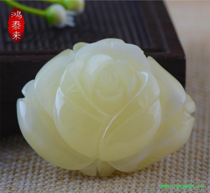 天然白蜜蜡吊坠 精雕刻玫瑰花吊坠 女士项坠子 鸿泰来琥珀图2