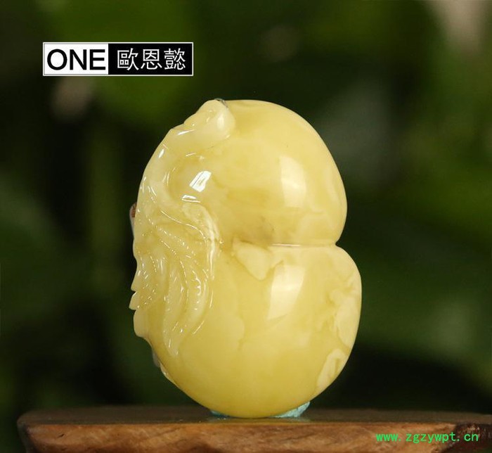 琥珀蜜蜡雕刻件 10-20g吉祥物雕刻件 天然保真直销图3