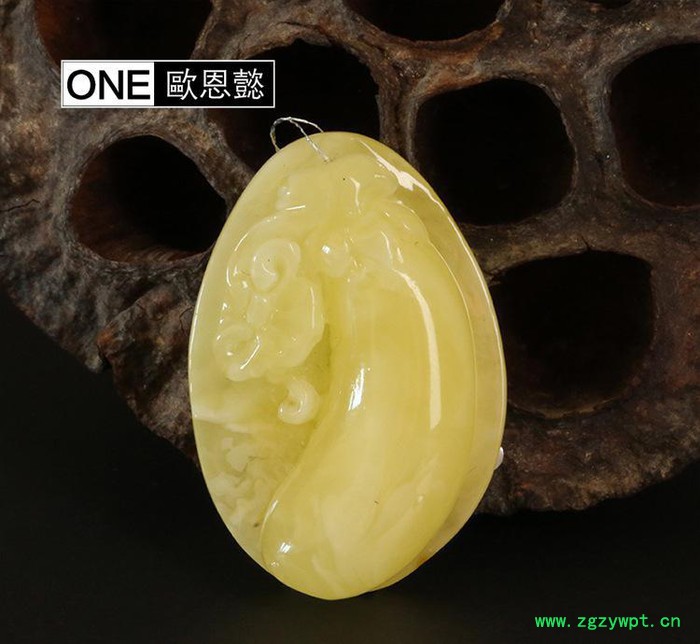 琥珀蜜蜡雕刻件 10-20g吉祥物雕刻件 天然保真直销图2