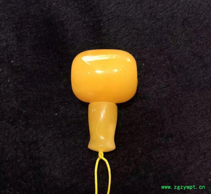 川东珠宝 鸡油黄蜜蜡三通 **琥珀老蜜蜡大佛头三通配件图3