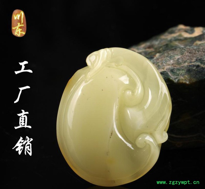 一手货源蜜蜡雕刻 琥珀蜜蜡5一10雕刻挂件工厂直销