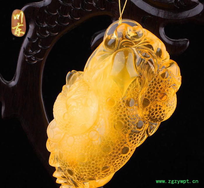 蜜蜡雕刻 波罗的海乌克兰琥珀蜜蜡雕刻挂件图3