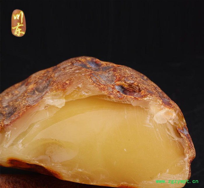 乌克兰琥珀原石雕刻料200一400克 可来料加工定做