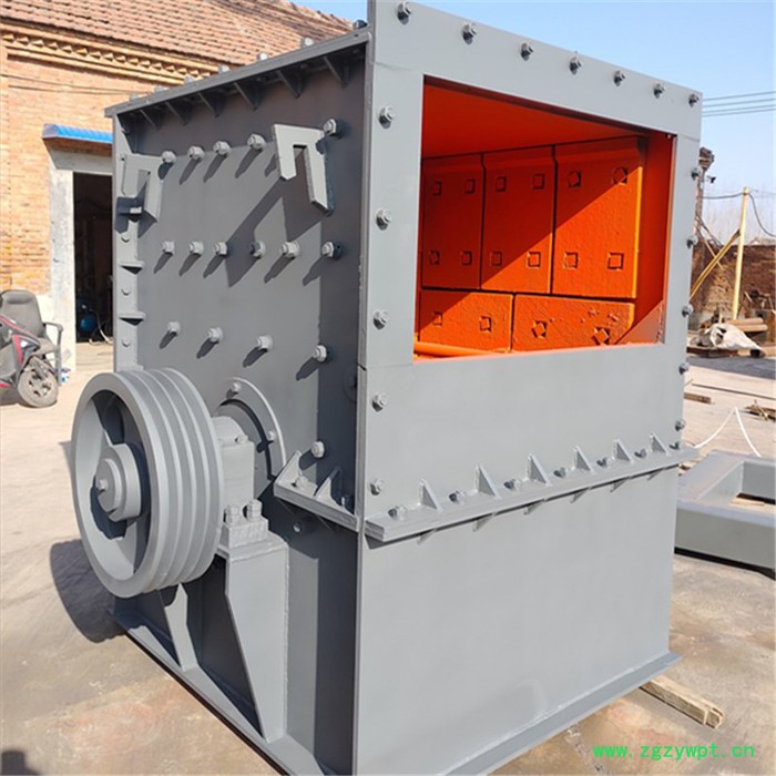中厚机械1210型破碎机 方箱式破碎机 风化石破碎机 石膏粉碎机 方箱破图2