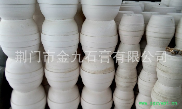 滚压石膏粉，白度85%，粉制细腻，吸水好，强度高图3