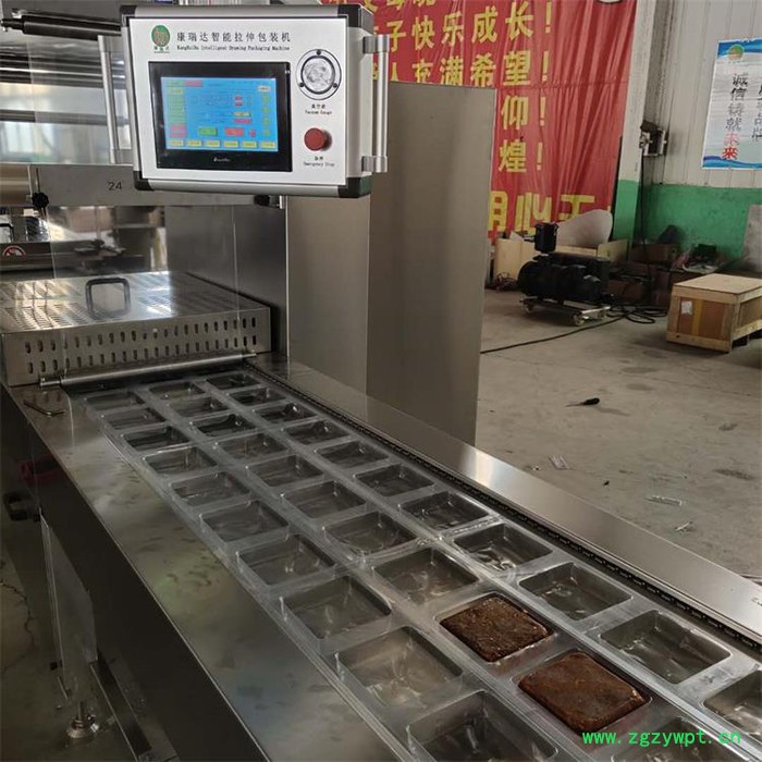 康瑞达 小型拉伸膜包装机 牛肉干全自动真空包装机 阿胶糕真空包装机图4