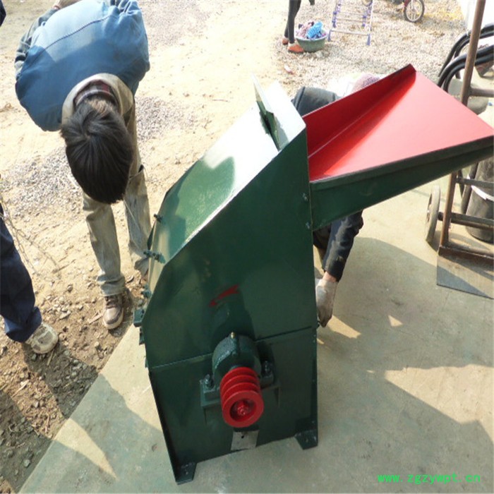 猪牛羊饲料粉碎机玉米饲料粉碎机锤片粉碎机石膏粉碎机尿素粉碎机图6