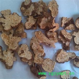 苍术 统25筛子下面的 产地 安徽省亳州市谯城区图3