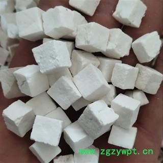 茯苓  选装过筛茯苓丁 产地直销 批发各种规格名贵药材， 产地 安徽省淮北市市辖区图3