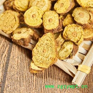 中药材  黄芩片 土金根条苓子苓枯苓魁草药图2