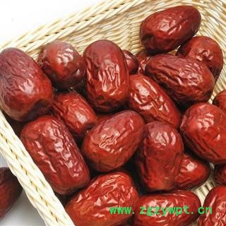 精品药食二用新疆大枣 质量好 价格低 产地直销  产地 新疆维吾尔自治区图2