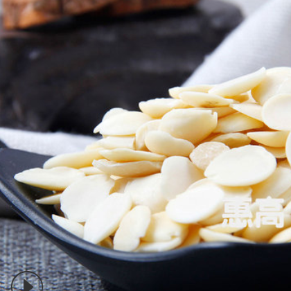 低温烘焙熟五谷杂粮磨粉豆浆用去皮干杏仁脱苦光中杏仁片批发