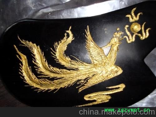 供应天然石刮痧板，雕刻龙凤，手把件等饰品图3