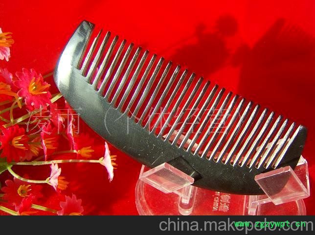 批发供应天然10cm水牛角梳，牛角制品