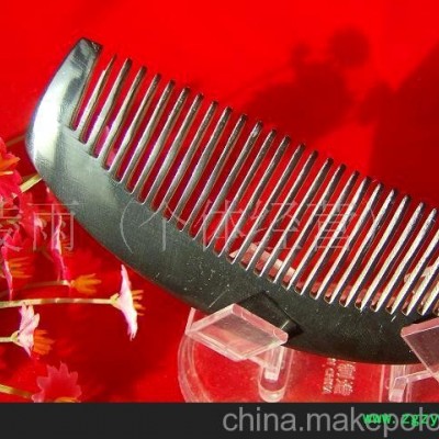 批发供应天然10cm水牛角梳，牛角制品