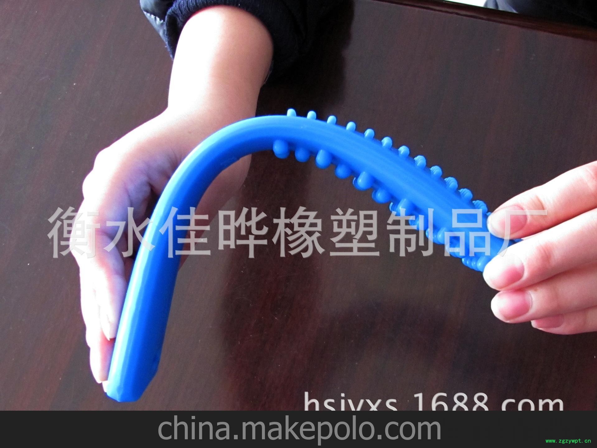 厂家大量批发供应 硅胶健身拍 经络拍痧板 健康按摩拍打器图2