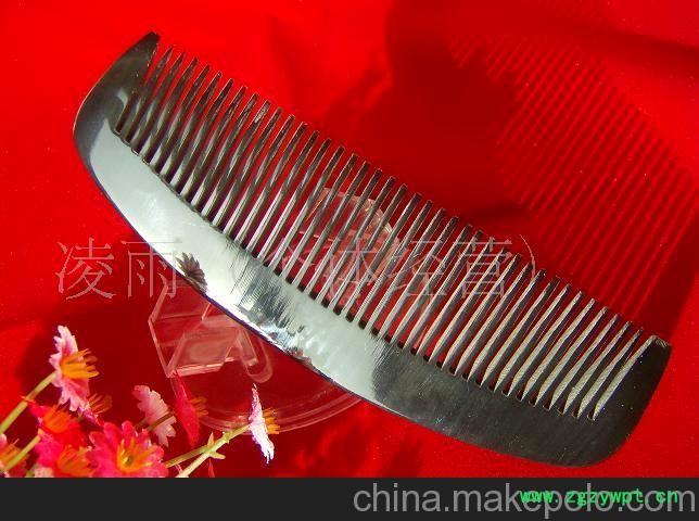 批发供应天然水牛牛角梳，牛角制品批发