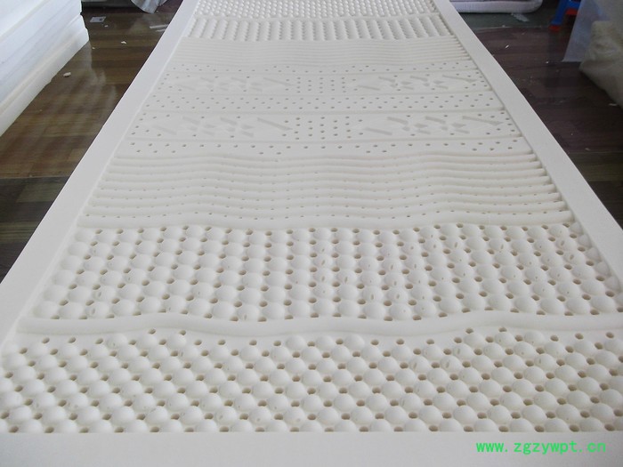 供应尚康乳胶七区按摩床/乳胶床垫150*200*5CM