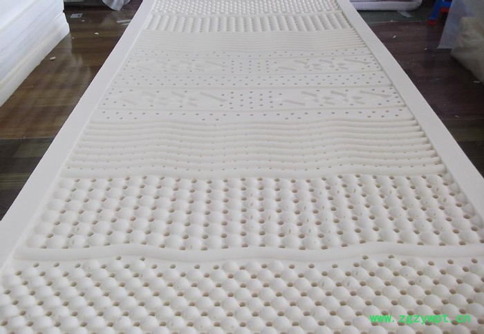 尚康**天然进口乳胶床垫护脊椎按摩床垫豪华七区按摩