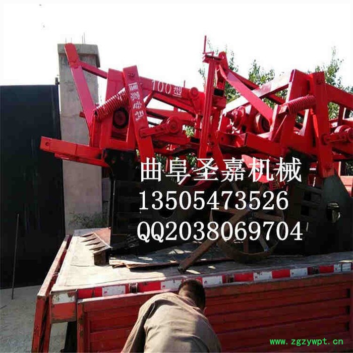 新疆中药材挖掘机价格 自动挖中药材机器价格行情 板蓝根药材挖掘机详细介绍图6