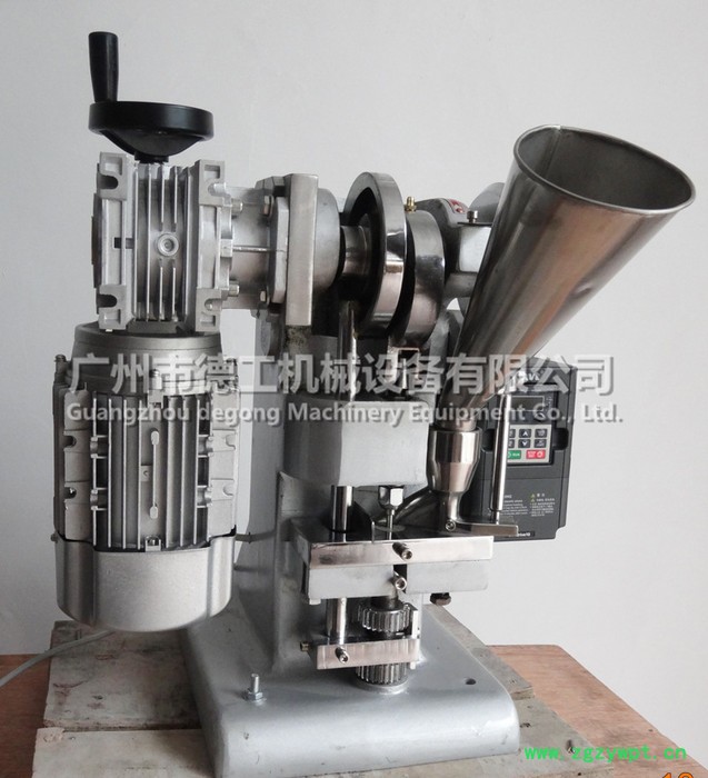 1.5 涡轮式压片机 中药压片机 西药压片机 药厂专用压片机图2