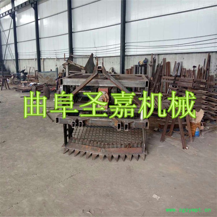 大型牵引式挖药机供货商    中药材起挖机圣嘉 防风药材起挖机图片图5