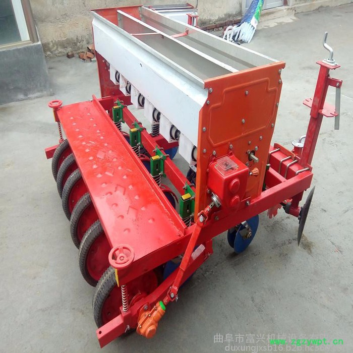 免间苗谷子播种机图片 蔬菜精播机 小颗粒中药材多行播种机价格图7
