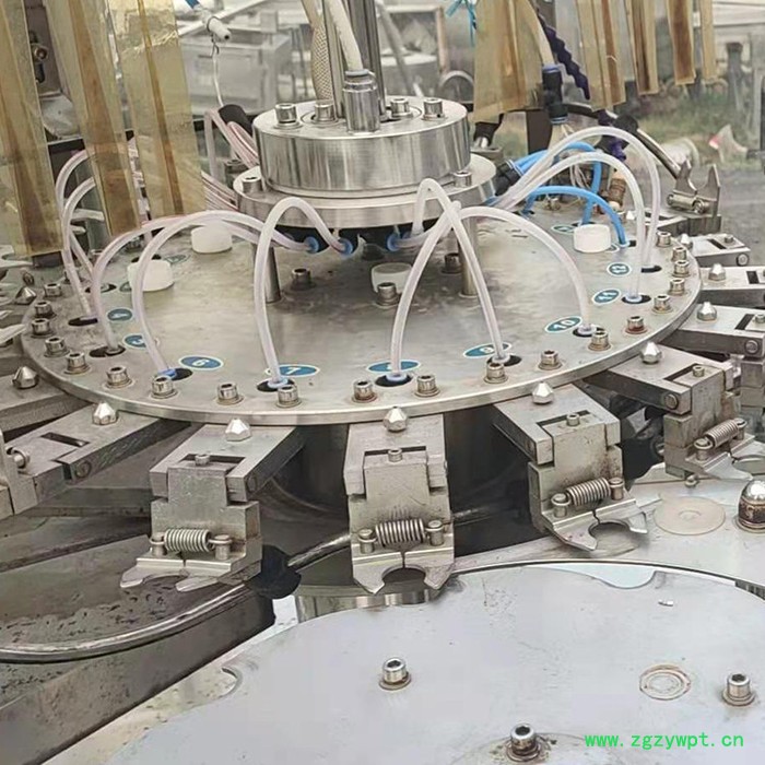 二手全自动灌装机 液体灌装机 半膏体灌装机 矿泉水饮料灌装机图2