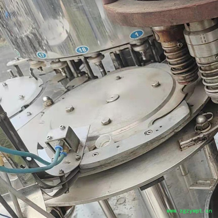 二手全自动灌装机 液体灌装机 半膏体灌装机 矿泉水饮料灌装机图6