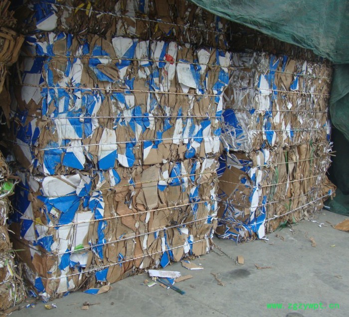 供应中药材打包机 涂料桶压扁机 20吨立式小型废纸打包机批发图3