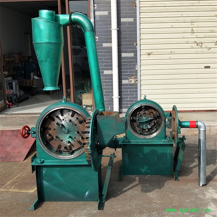 瑞诚牌 中药材齿盘粉碎机 供应食品粉碎机 图片图7